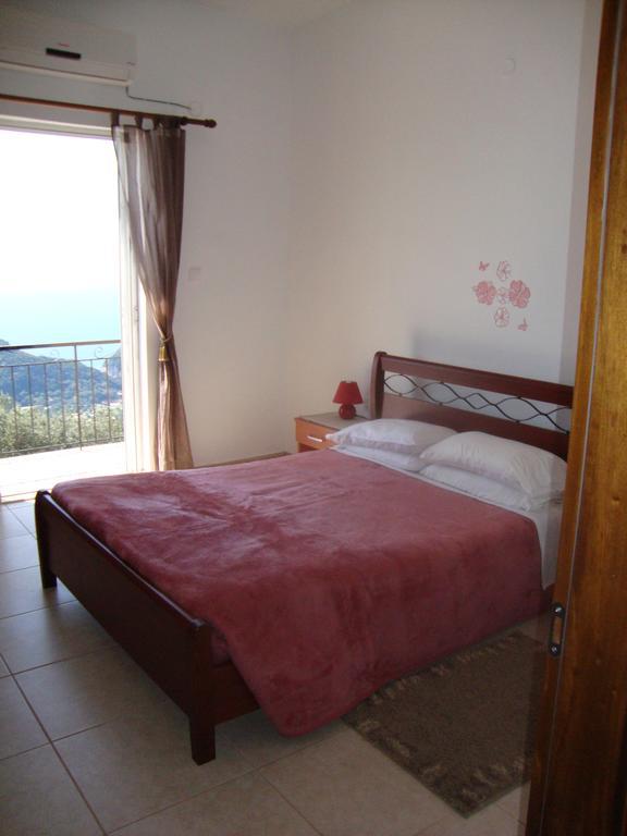 Fantasia Apartment Lákones Dış mekan fotoğraf